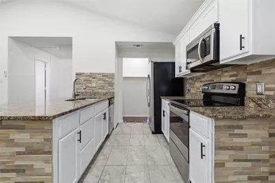 3728 Flintwood Trail, Fort Worth, TX 76137 - Photo 10