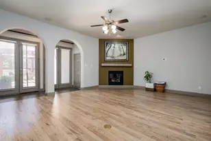 2254 Magic Mantle Dr, Lewisville, TX 75056 - Photo 28