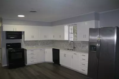 407 N Jefferson Street, Kaufman, TX 75142 - Photo 18