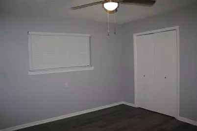 407 N Jefferson Street, Kaufman, TX 75142 - Photo 10