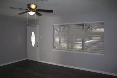 407 N Jefferson Street, Kaufman, TX 75142 - Photo 10