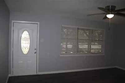 407 N Jefferson Street, Kaufman, TX 75142 - Photo 8