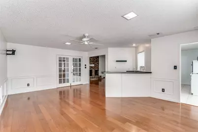 1021 Auburn Drive, Arlington, TX 76012 - Photo 12