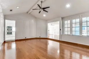 1021 Auburn Dr, Arlington, TX 76012 - Photo 6