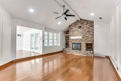 1021 Auburn Drive, Arlington, TX 76012 - Photo 4
