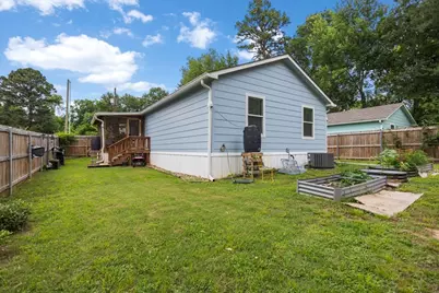 215 Hull Street, Gladewater, TX 75647 - Photo 28