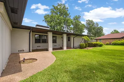 1007 Lincoln Drive, Longview, TX 75604 - Photo 4