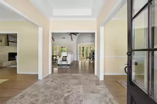7050 Orchid Ln, Dallas, TX 75230 - Photo 2