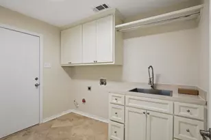 7050 Orchid Ln, Dallas, TX 75230 - Photo 28