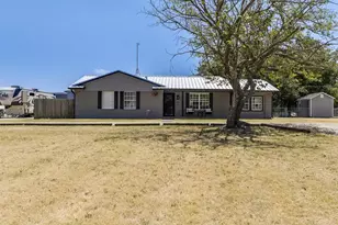 472 Cox Rd, Waxahachie, TX 75167 - Photo 2