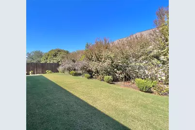 4004 Knollbrook Lane, Fort Worth, TX 76137 - Photo 26