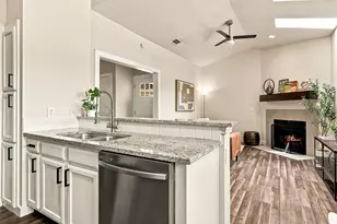7340 Skillman St, Dallas, TX 75231 - Photo 10