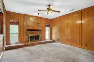 1909 Camellia St, Denton, TX 76205 - Photo 4