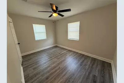1033 S Hub Street, Sherman, TX 75090 - Photo 6