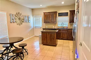1068 Meadow Scape Dr, Fort Worth, TX 76028 - Photo 8