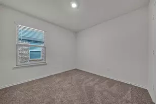 1748 Duskwood Dr, Lancaster, TX 75146 - Photo 14