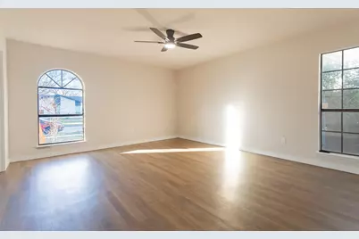 5220 Pruitt Drive, The Colony, TX 75056 - Photo 14