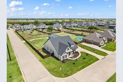 8908 Lazy Oak Drive, Justin, TX 76247 - Photo 8