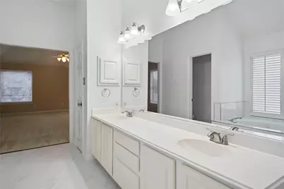 3777 Meadowcreek Circle, Addison, TX 75001 - Photo 16
