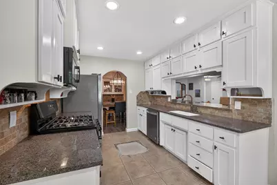 4509 Starlight Drive, Haltom City, TX 76117 - Photo 10