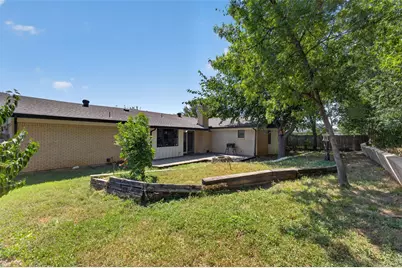 4509 Starlight Drive, Haltom City, TX 76117 - Photo 28