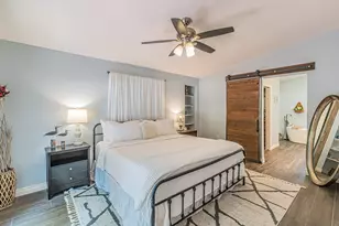 708 Lakeshore Dr, Little Elm, TX 75068 - Photo 8