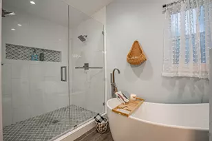 708 Lakeshore Dr, Little Elm, TX 75068 - Photo 10