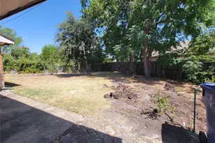 745 Meadowcreek Ct, Garland, TX 75043 - Photo 24