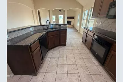 124 Brady Coleman Lane, Springtown, TX 76082 - Photo 10