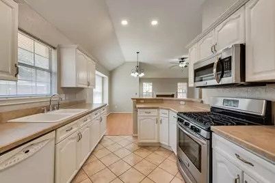 7581 Lancelot Road, Frisco, TX 75035 - Photo 2