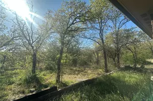 1550 3 Skillet Rd, Springtown, TX 76082 - Photo 16