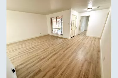 9139 Villa Park Circle, Dallas, TX 75225 - Photo 4