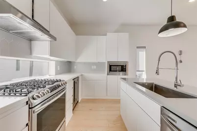 1505 N Garrett Avenue #204, Dallas, TX 75206 - Photo 6