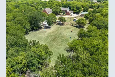 6942 Indian Wells Road, Sanger, TX 76266 - Photo 16