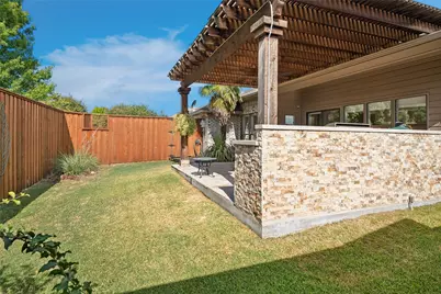 15628 Golden Creek Road, Dallas, TX 75248 - Photo 24