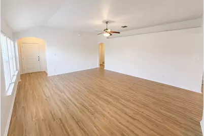 7322 Mistletoe Trail, Granbury, TX 76048 - Photo 6