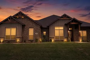 6841 Southrock Dr, Midlothian, TX 76065 - Photo 2