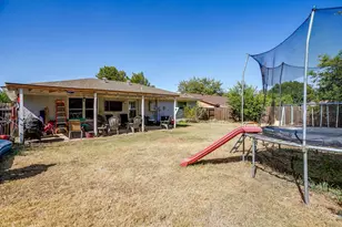 1105 Patrick St, Crowley, TX 76036 - Photo 34