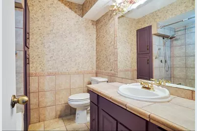 12502 Burninglog Lane, Dallas, TX 75243 - Photo 8