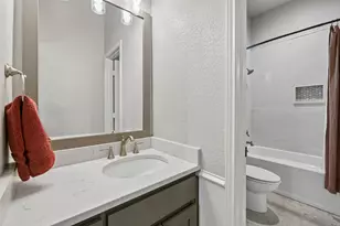 3718 Lakeview Dr, Grapevine, TX 76051 - Photo 22