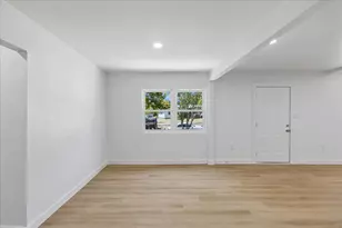 5054 Corrigan Ct, Dallas, TX 75241 - Photo 12