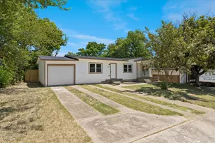 5054 Corrigan Ct, Dallas, TX 75241 - Photo 2