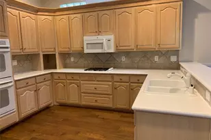 17906 Old Preston Ct, Dallas, TX 75252 - Photo 26