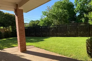 17906 Old Preston Ct, Dallas, TX 75252 - Photo 34