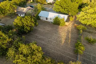 510 S Williams St, Hamilton, TX 76531 - Photo 32