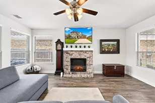 401 Llano Ln, Red Oak, TX 75154 - Photo 14