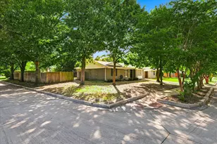 2129 Diane Dr, Mesquite, TX 75149 - Photo 1