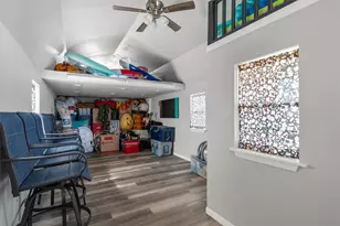 206 S Butler St, Frost, TX 76641 - Photo 24