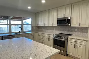 5220 Sherman Dr, The Colony, TX 75056 - Photo 2