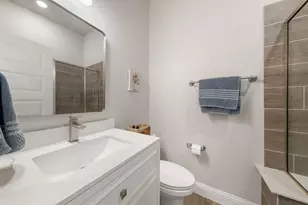360 Crystal Lk Ln, Red Oak, TX 75154 - Photo 12